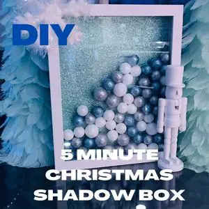 easy 5 minute Christmas shadow box idea